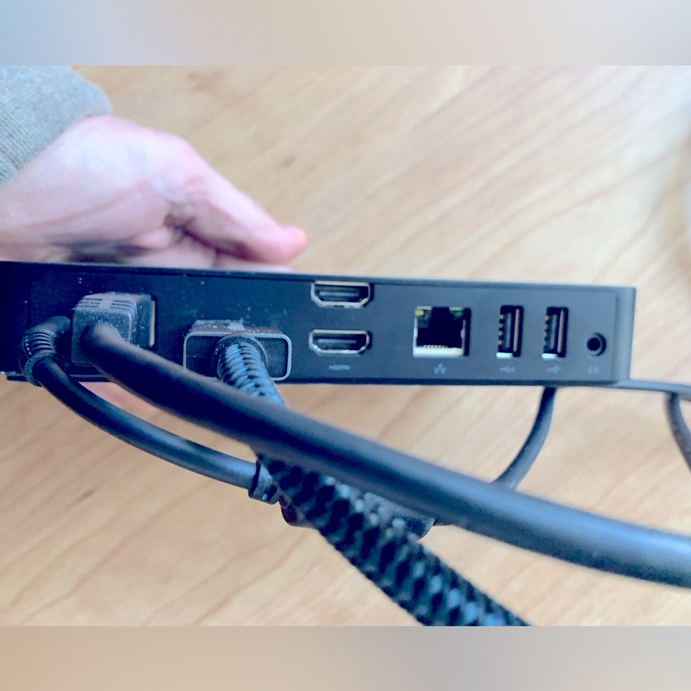 Dell USB 3.0 Ultra HD / 4K Triple Display Docking Station (D3100) Black EUC